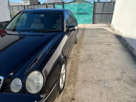 Mercedes-Benz E 240 1999 года за 3 800 000 тг. в Кызылорда