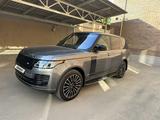 Land Rover Range Rover 2018 года за 53 200 000 тг. в Алматы – фото 2