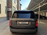 Land Rover Range Rover 2018 года за 53 200 000 тг. в Алматы – фото 5