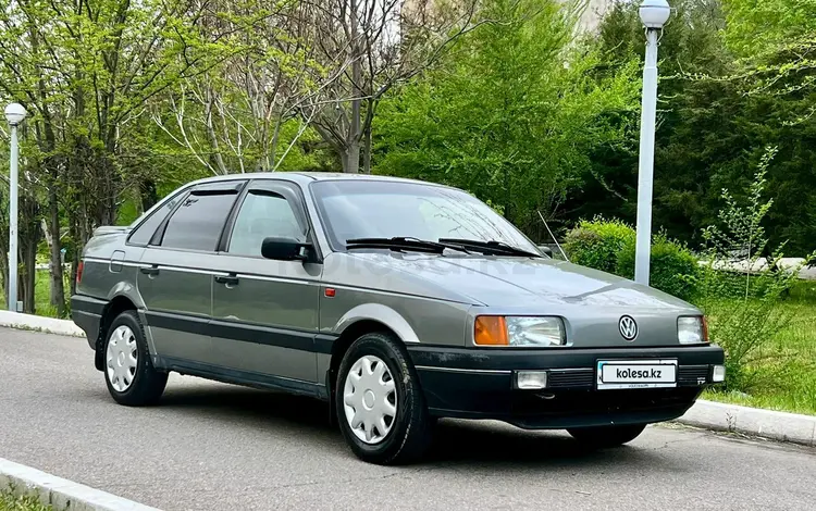 Volkswagen Passat 1991 годаүшін1 550 000 тг. в Тараз