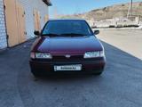 Nissan Primera 1993 года за 1 500 000 тг. в Риддер – фото 2