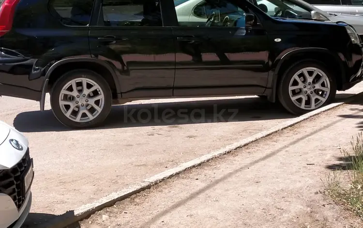 Nissan X-Trail 2012 годаүшін7 500 000 тг. в Караганда