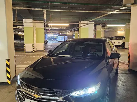 Chevrolet Malibu 2019 года за 10 100 000 тг. в Алматы – фото 5