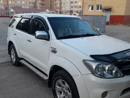 Toyota Fortuner 2006 года за 9 000 000 тг. в Актобе – фото 4