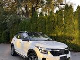 Kia Seltos 2024 года за 9 690 000 тг. в Алматы – фото 4