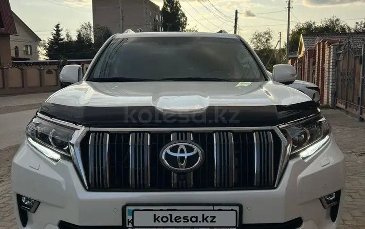 Toyota Land Cruiser Prado 2019 года за 35 500 000 тг. в Актобе