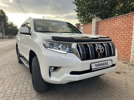 Toyota Land Cruiser Prado 2019 года за 35 500 000 тг. в Актобе – фото 2