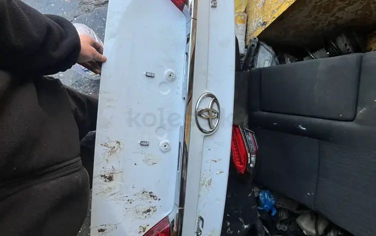 Крышка багажника за 250 000 тг. в Шымкент
