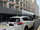 Toyota RAV4 2018 года за 13 800 000 тг. в Жетысай – фото 4