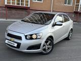 Chevrolet Aveo 2015 года за 3 800 000 тг. в Караганда