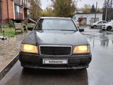 Mercedes-Benz C 180 1995 года за 1 300 000 тг. в Петропавловск – фото 2
