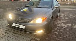 Toyota Camry 2003 года за 5 300 000 тг. в Актобе