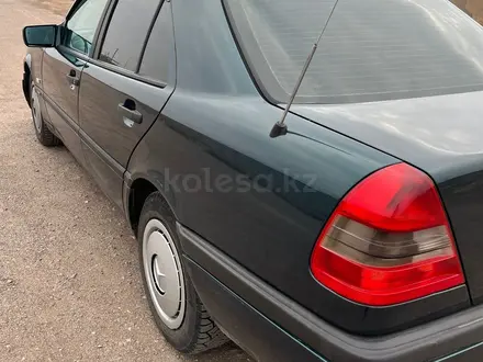 Mercedes-Benz C 180 1996 года за 2 200 000 тг. в Балхаш – фото 2