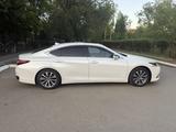 Lexus ES 250 2021 годаүшін21 000 000 тг. в Уральск – фото 5