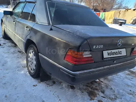 Mercedes-Benz E 200 1993 года за 1 600 000 тг. в Талдыкорган – фото 3