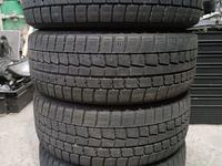 Резина зимняя 215/55 r17 Dunlop свежедоставлена с Японии за 105 000 тг. в Алматы