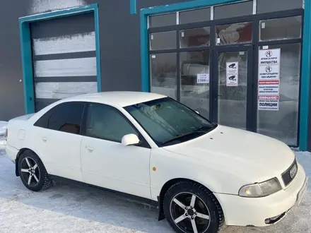 Audi A4 1998 года за 2 200 000 тг. в Усть-Каменогорск – фото 3