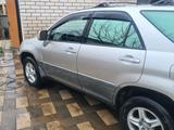 Lexus RX 300 2001 годаүшін5 500 000 тг. в Актобе – фото 2