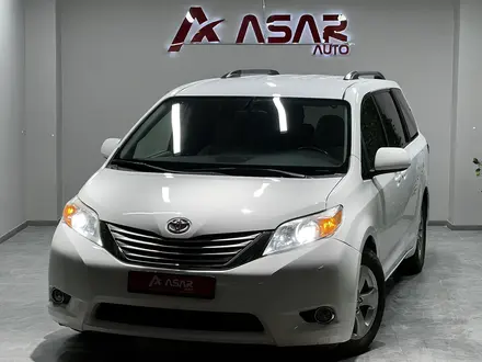 Toyota Sienna 2016 года за 15 200 000 тг. в Астана