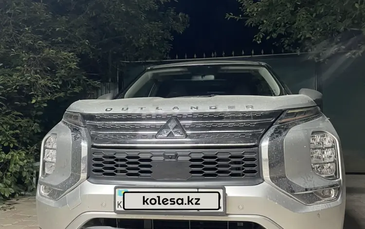 Mitsubishi Outlander 2021 года за 14 000 000 тг. в Алматы