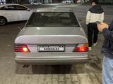 Mercedes-Benz E 260 1991 года за 990 000 тг. в Алматы