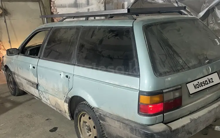 Volkswagen Passat 1991 годаfor800 000 тг. в Астана