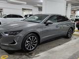 Hyundai Sonata 2022 года за 14 899 990 тг. в Алматы – фото 5