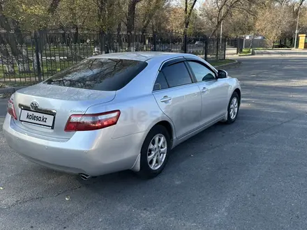 Toyota Camry 2010 года за 8 600 000 тг. в Тараз – фото 4