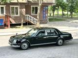 Toyota Century 1997 года за 14 000 000 тг. в Астана