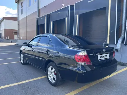 Toyota Camry 2005 года за 6 600 000 тг. в Караганда – фото 3