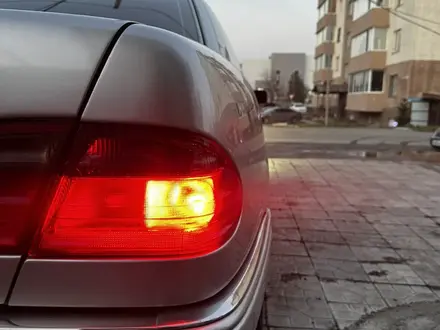 Mercedes-Benz E 230 1996 года за 2 444 444 тг. в Балпык би – фото 4