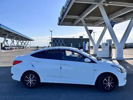Hyundai Accent 2015 года за 4 100 000 тг. в Шымкент – фото 4
