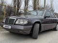 Mercedes-Benz E 280 1994 года за 2 900 000 тг. в Шымкент