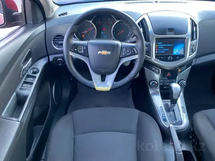 Chevrolet Cruze 2013 года за 3 400 000 тг. в Алматы – фото 11