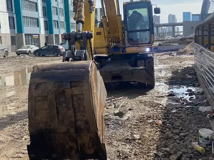 Komatsu  PW180 2007 года за 27 000 000 тг. в Астана – фото 2