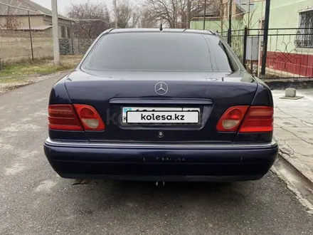 Mercedes-Benz E 280 1996 года за 2 200 000 тг. в Шымкент – фото 2