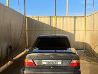 Mercedes-Benz E 200 1990 года за 1 050 000 тг. в Тараз