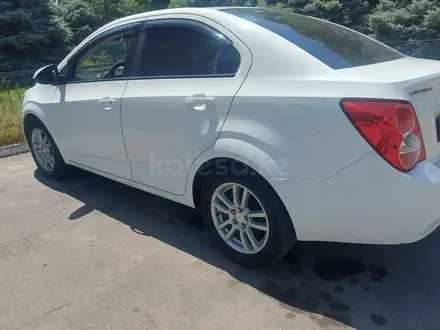 Chevrolet Aveo 2015 года за 4 950 000 тг. в Алматы – фото 5