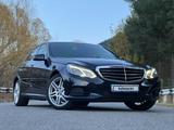 Mercedes-Benz E 200 2015 годаfor13 000 000 тг. в Алматы