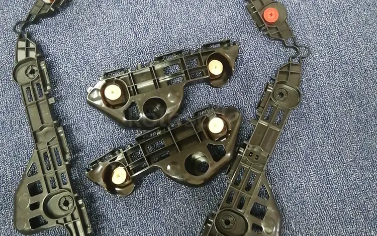 Крепление бампера за 6 000 тг. в Астана