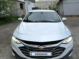 Chevrolet Malibu 2017 года за 5 000 000 тг. в Тараз