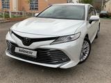 Toyota Camry 2020 года за 18 000 000 тг. в Шымкент