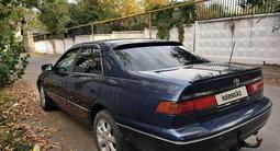 Toyota Camry 1998 годаfor3 200 000 тг. в Астана – фото 3