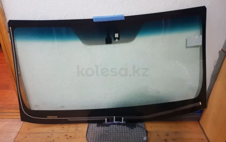 Лобовое стекло на Toyota Highlander за 60 000 тг. в Алматы