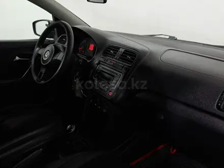 Volkswagen Polo 2014 года за 3 250 000 тг. в Астана – фото 15