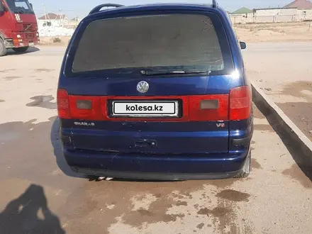 Volkswagen Sharan 2001 года за 2 500 000 тг. в Актау – фото 6