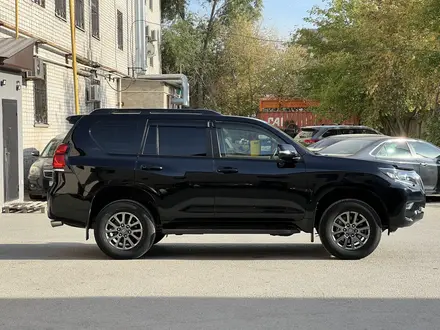 Toyota Land Cruiser Prado 2019 года за 21 800 000 тг. в Актобе – фото 4