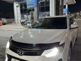 Toyota Camry 2015 года за 12 500 000 тг. в Алматы – фото 2