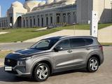 Hyundai Santa Fe 2021 года за 12 000 000 тг. в Астана