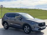 Hyundai Santa Fe 2021 года за 12 000 000 тг. в Астана – фото 4